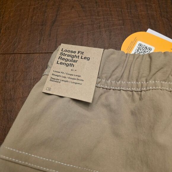 Nike ACG Smith Summit Convertible Cargo Pants Khaki FN0428-247 Men's Size S - Picture 7 of 8